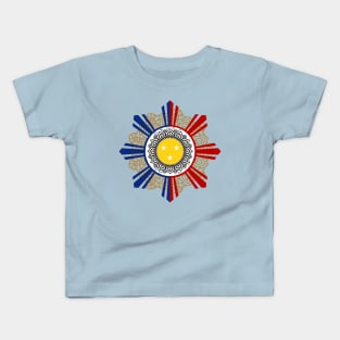 Philippine Sun / Baybayin word Pilipinas kung Mahal (I Love Philippines) Kids T-Shirt